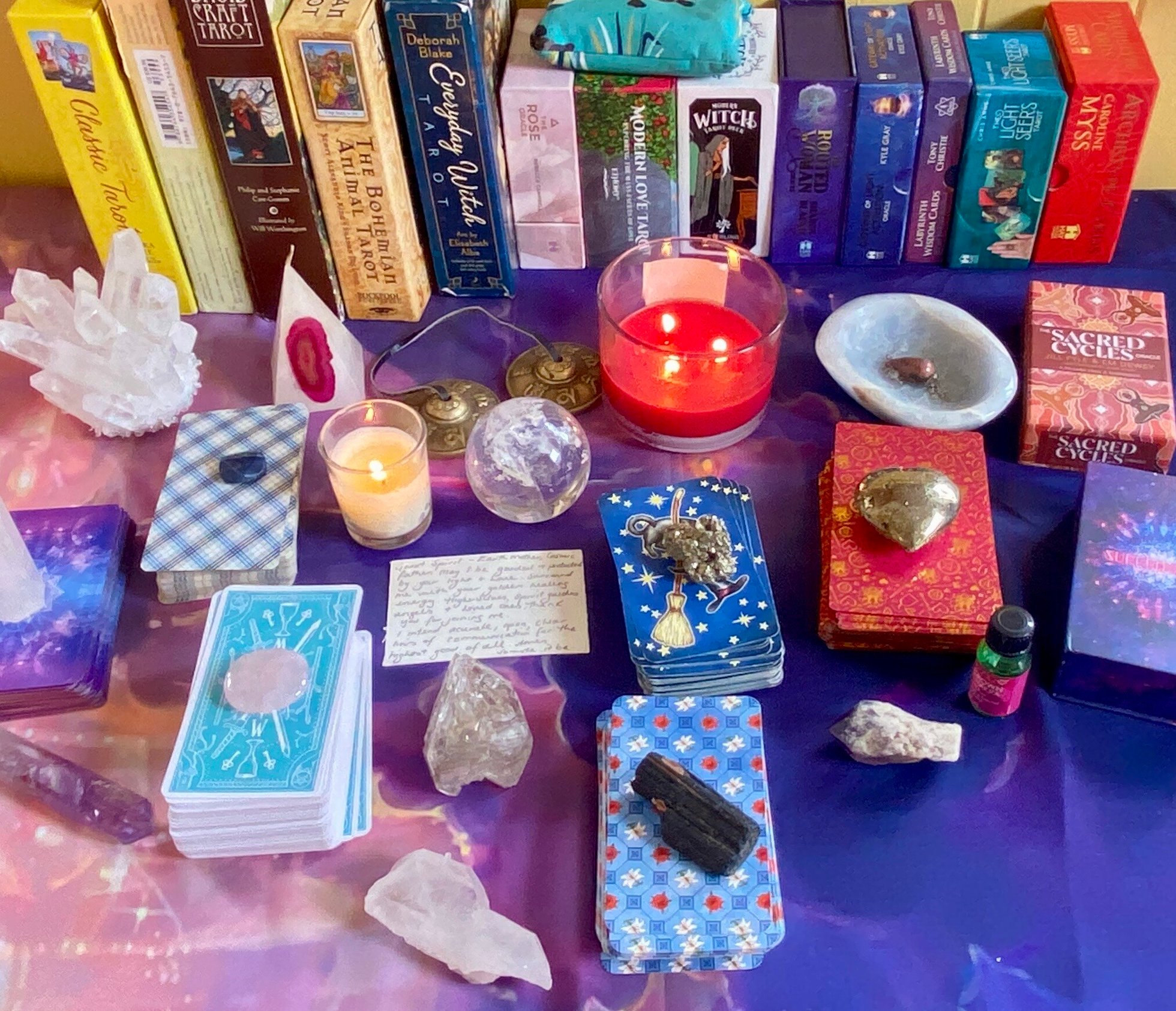 Online 30 min intuitive tarot reading with Katie